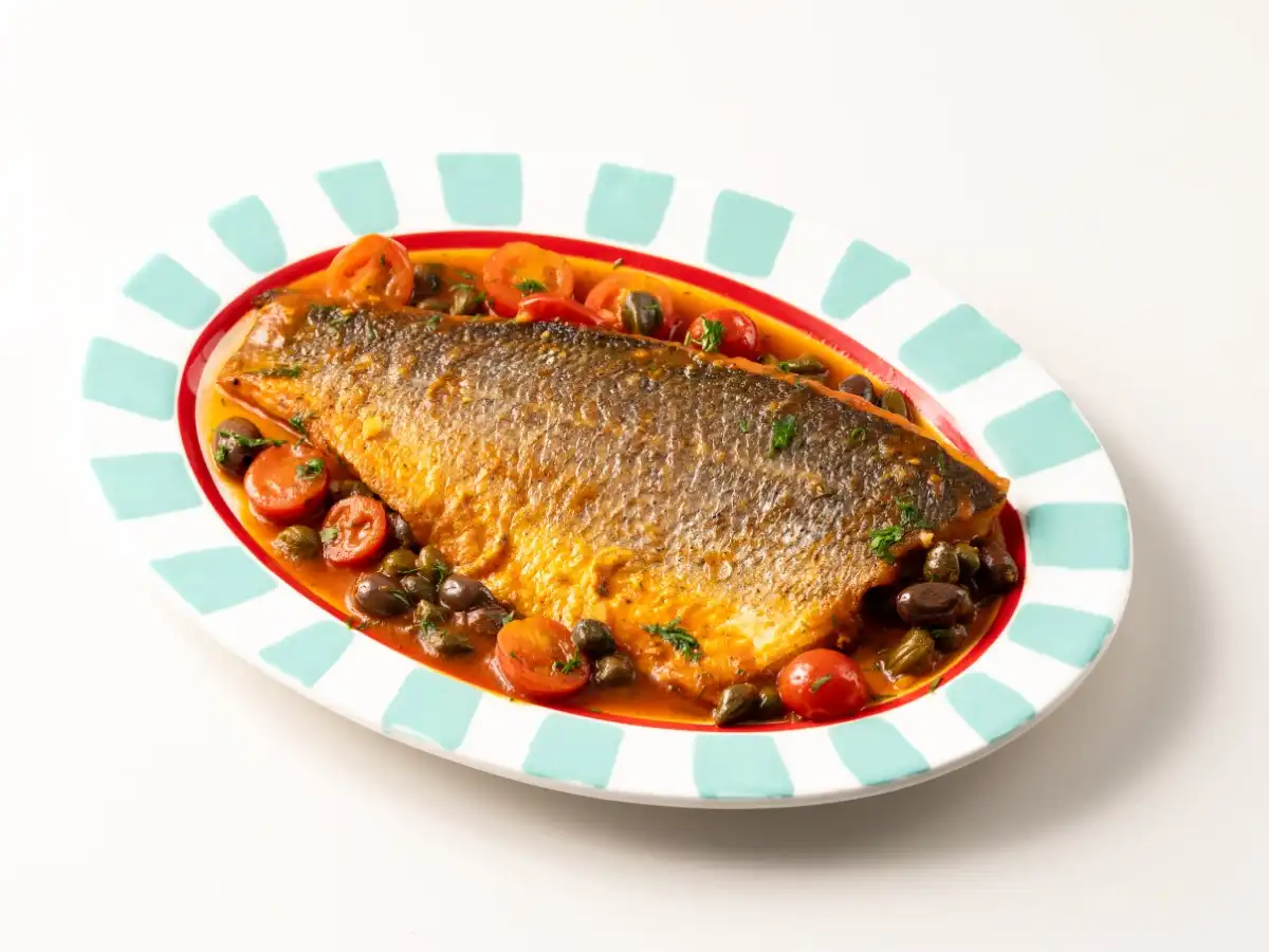 Filetto di Branzino alla Livornese (S)