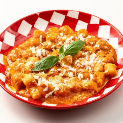 Gnocchi Di Ricotta Alla Sorrentina (V)