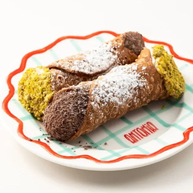 Cannoli (N)