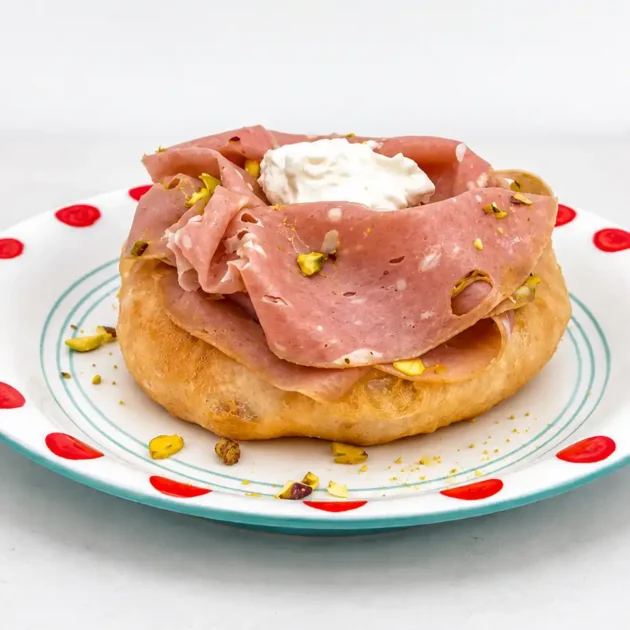 Montanara Mortadella e Stracciatella (N)